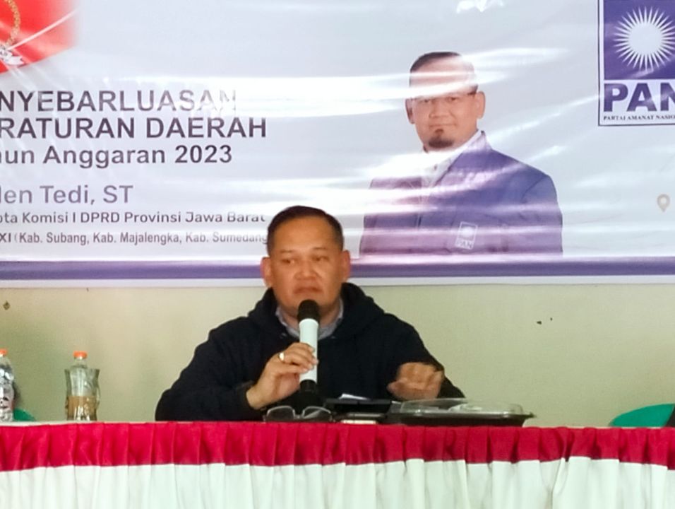Anggota Komisi 1 DPRD Jabar dari Fraksi PAN Dapil XI Subang Majalengka Sumedang Raden Tedi ST.