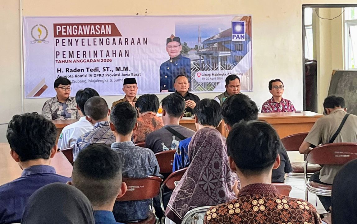 Wakil Ketua Komisi 4 DPRD Provinsi Jawa Barat dari Fraksi PAN, Dapil XI (Sumedang, Majalengka, Subang), H. Raden Tedi saat melakukan kegiatan Pengawasan Penyelenggaraan Pemerintahan di Pesantren Al Madinah, Kel Kotakaler Kec. Sumedang Utara, Sumedang, Senin 20 April 2026 